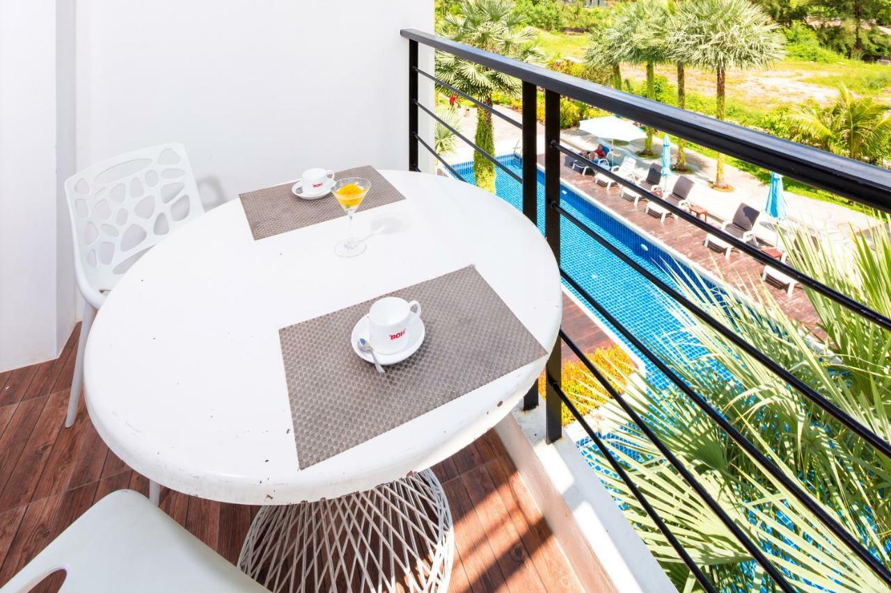 Sungthong Kamala Beach Resort Exteriér fotografie